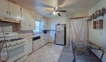 233 E Radio Ln, Arkansas City, KS 67005