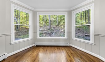 545 Simsbury Rd, Bloomfield, CT 06002