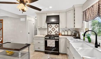 316 Portwind Pl, Ballwin, MO 63021