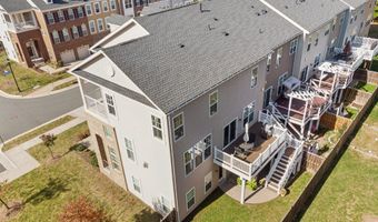 22284 PINECROFT Ter, Ashburn, VA 20148