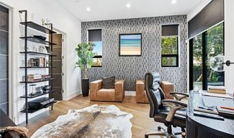 17917 Valley Vista Blvd, Encino, CA 91316