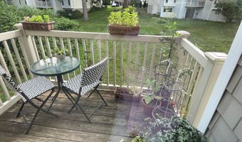 52 Currier Way 52, Cheshire, CT 06410