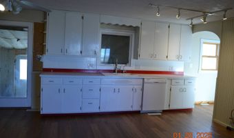 7681 Johnson Rd, Alliance, NE 69301