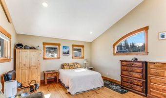 29 S Oak St, Alma, CO 80420