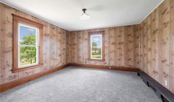 5785 Beechwood Ave, Alliance, OH 44601
