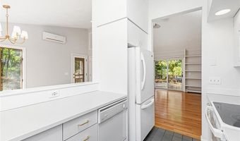 31 Stanchion Ave, Jamestown, RI 02835