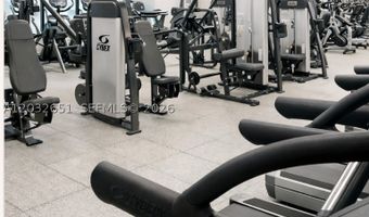 1000 W Island Blvd 911, Aventura, FL 33160