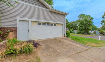 16 Hickory Ridge Dr, Benton, AR 72015