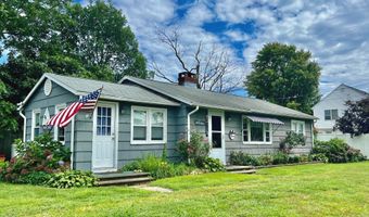 28 Kelsey Rd, Clinton, CT 06413