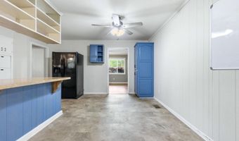1213 N Shady Ln, Bauxite, AR 72015