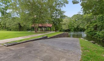 1020 Thomas Rd, Benton, TN 37307