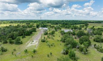 6676 Atakapan Trl, Anderson, TX 77831