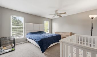 1 Regal Ct, Algonquin, IL 60102