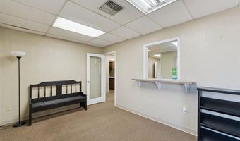 7505 NW 23rd St, Bethany, OK 73008