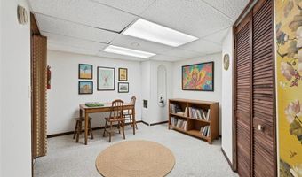 1823 Gramsie Rd, Arden Hills, MN 55112