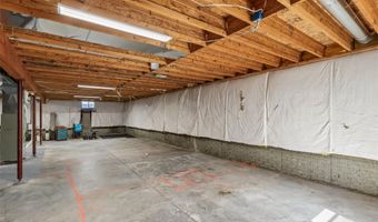 910 NE 45th St, Ankeny, IA 50021