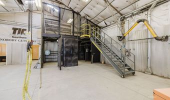 824 Poplar St, Carlin, NV 89822