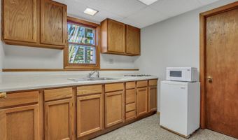 471 Linden Ln, Antioch, IL 60002