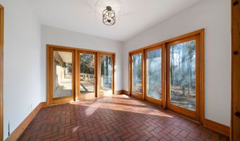 3289 Floyd Springs Rd NE, Armuchee, GA 30105