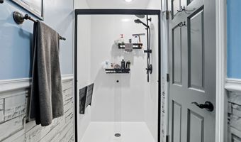 1665 Danaher St, Indianapolis, IN 46217