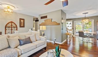 1225 Wissmann Dr, Ballwin, MO 63011