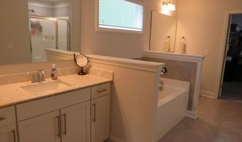 222 Vanderbuilt Ct, Aberdeen, NC 28315