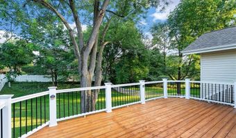 426 Madrina Ct, Ballwin, MO 63021