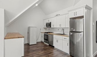 701 Avenue 3, Bayonne, NJ 07002