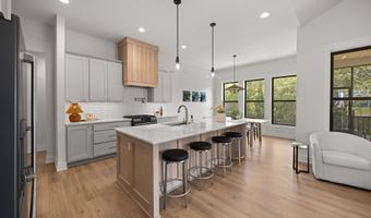 1009 W Aspen Ridge Cir, Polk City, IA 50226