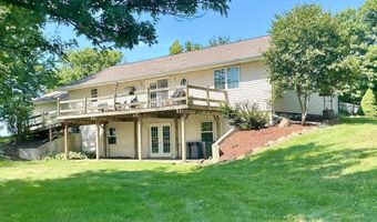 6947 205th Trl, Albia, IA 52531