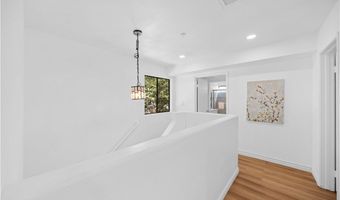 105 S Marguerita Ave A, Alhambra, CA 91801