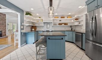 592 Sugar Rd, Bolton, MA 01740
