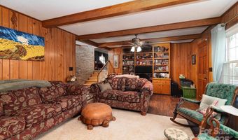 418 Woodcrest Ln, Albemarle, NC 28001