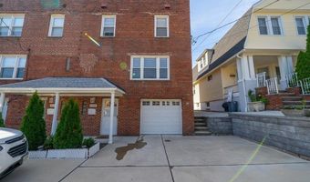 118 W 46TH St, Bayonne, NJ 07002