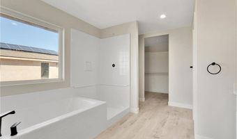 22562 Houston St, Apple Valley, CA 92308