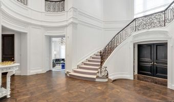 38 Rio Vista Dr, Alpine, NJ 07620