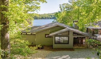 905 Cold Mountain Rd, Lake Toxaway, NC 28747