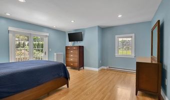57 Seymour St, Bristol, CT 06010