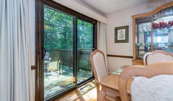 154 Spring Valley Dr, East Greenwich, RI 02818