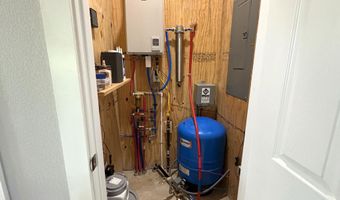 Rr7 Box 7372c, Ava, MO 65608