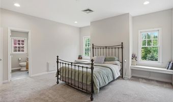 3 Cedar Rock Mdw, East Greenwich, RI 02818