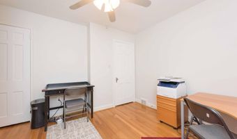 1524 N KENTUCKY St, Arlington, VA 22205