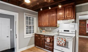 40 N MAIN St, Boonsboro, MD 21713