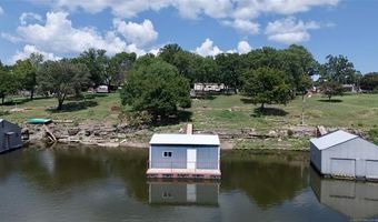 112 Cove Ln, Adair, OK 74330