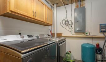 305 E Lake Geneva Rd NE, Alexandria, MN 56308
