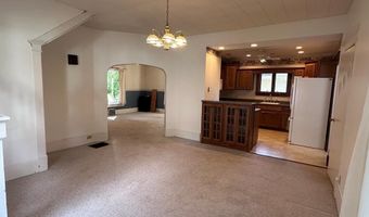 709 N St, Aurora, NE 68818