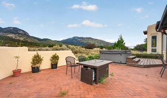 11 Los Altos, Arroyo Seco, NM 87514