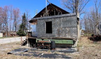 812 Kent St, Berlin, NH 03570