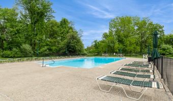 182 Dakota Dr, Andover, NJ 07848