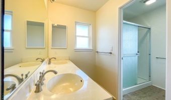460 Kamaaha Ave 10, Kapolei, HI 96707